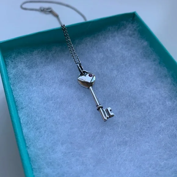 Tiffany & Co. Pink Sapphire Heart Key Necklace - Picture 4 of 8
